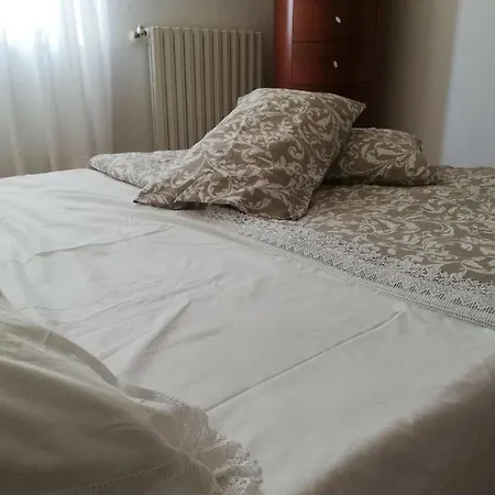 Bed & Breakfast Ire & Pao *